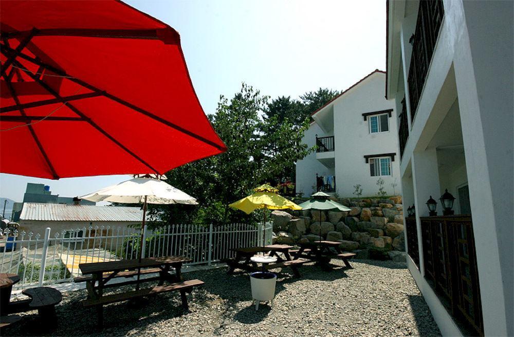 Ever Green Pension Geoje Exterior foto
